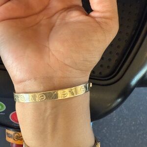 Stylish Gold Bracelet